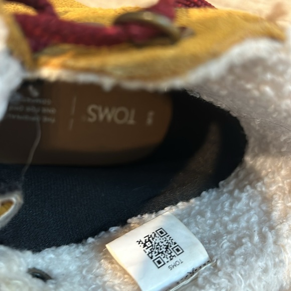 Tom’s MESA FAUX FUR LACE-UP BOOT IN NATURAL
 size 9 - Picture 5 of 5